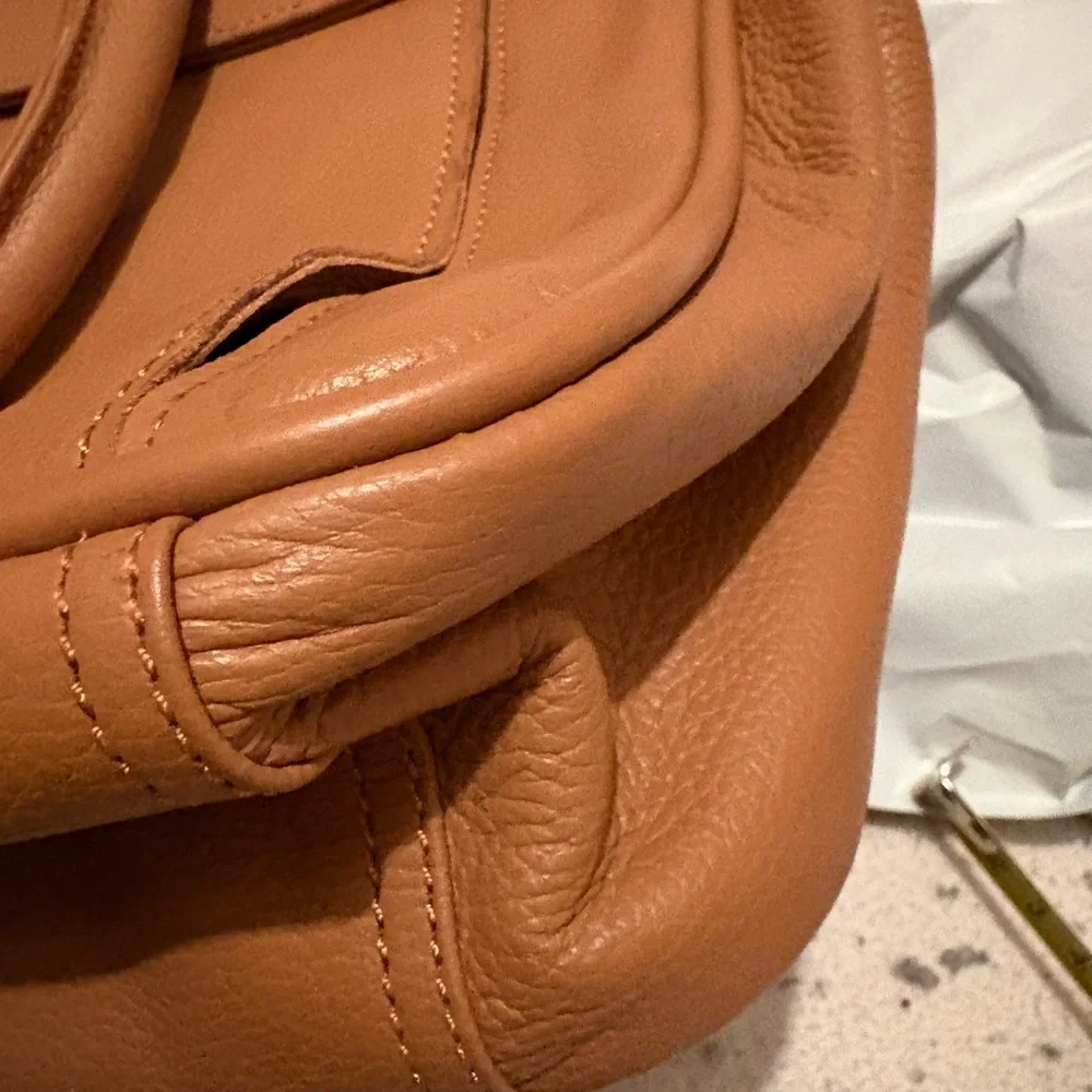 Twisted x‎ tan leather briefcase